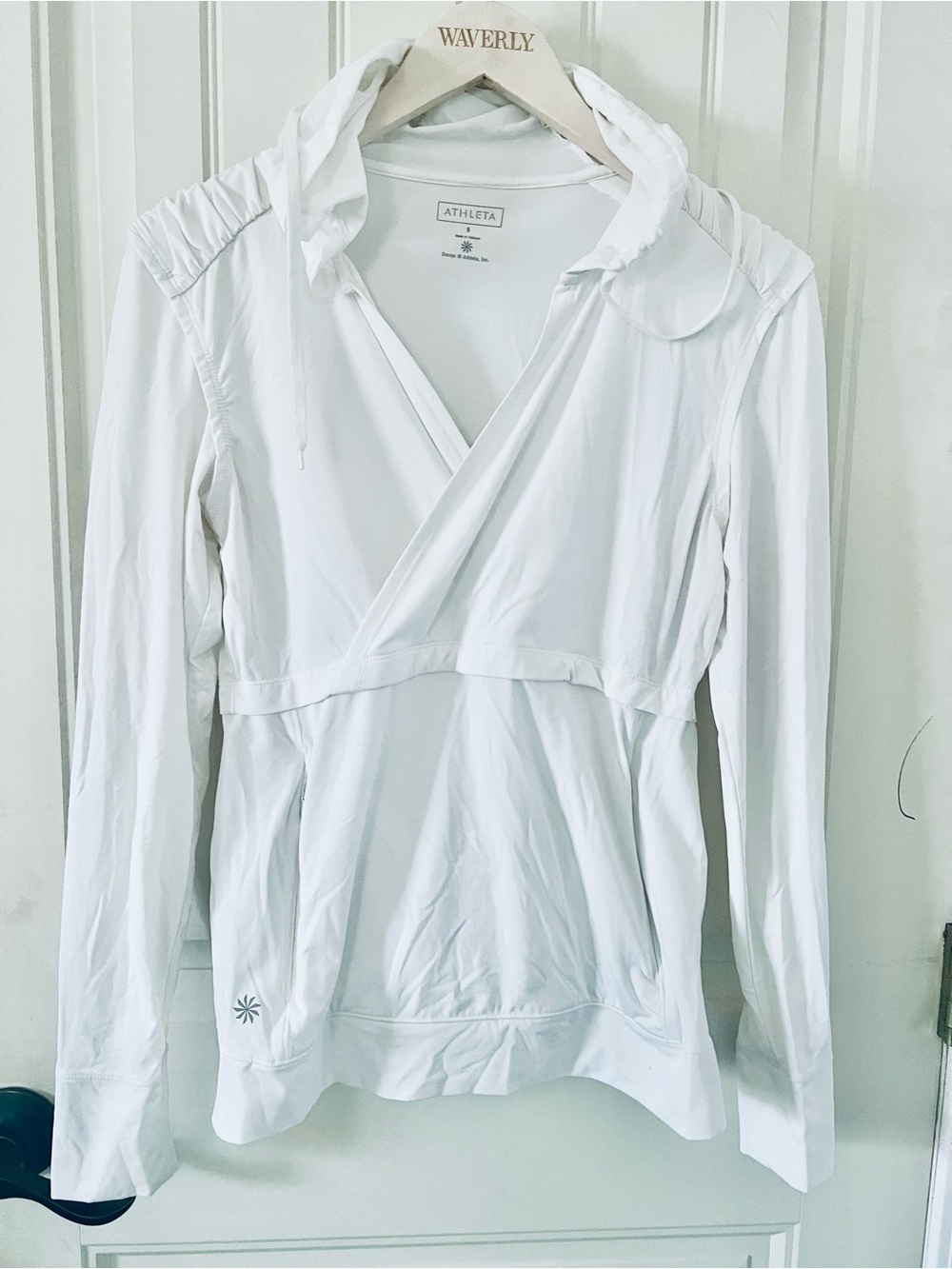 Athleta White Hooded Wrap-Front Long Sleeve Pullover